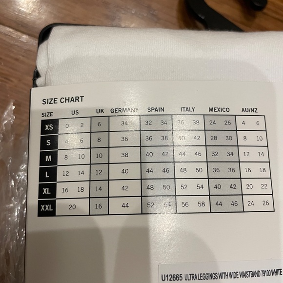 Hue White Wide Waistband Cotton Leggings - Picture 4 of 5